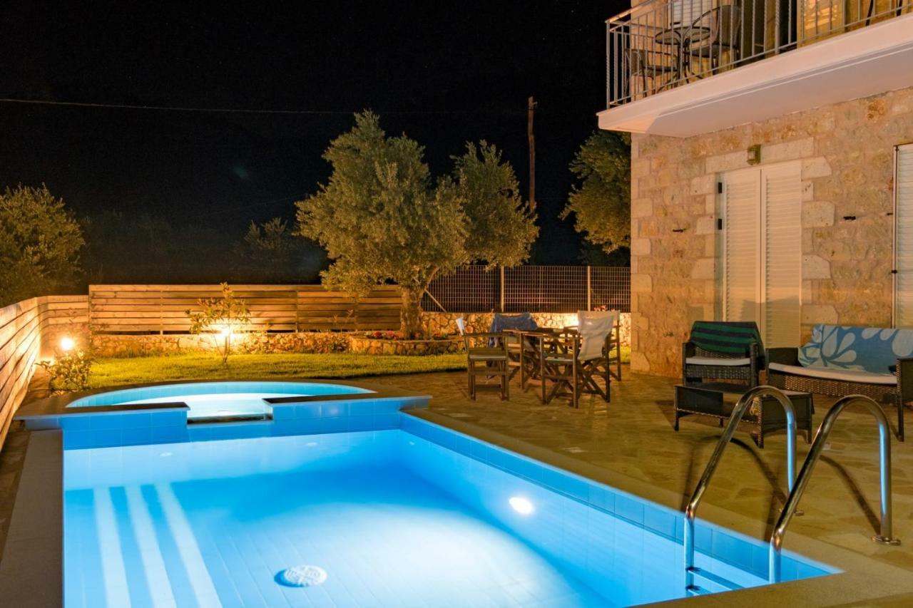 Amoya Villas Stoúpa Buitenkant foto