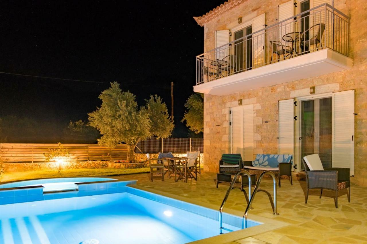 Amoya Villas Stoúpa Buitenkant foto