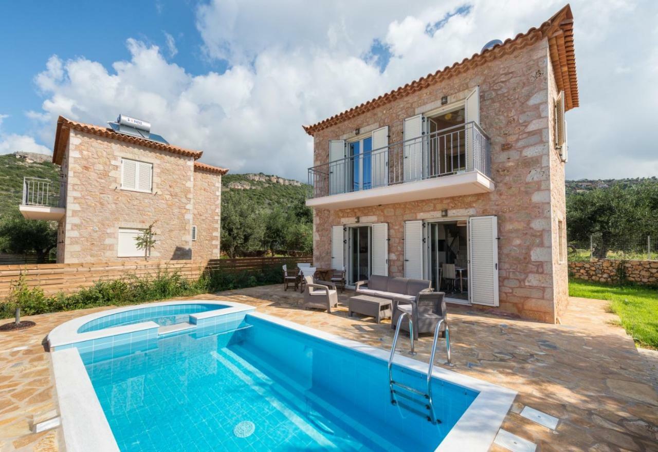 Amoya Villas Stoúpa Buitenkant foto